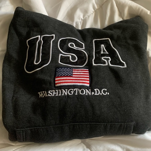 Grey USA hoodie. - Picture 1 of 2